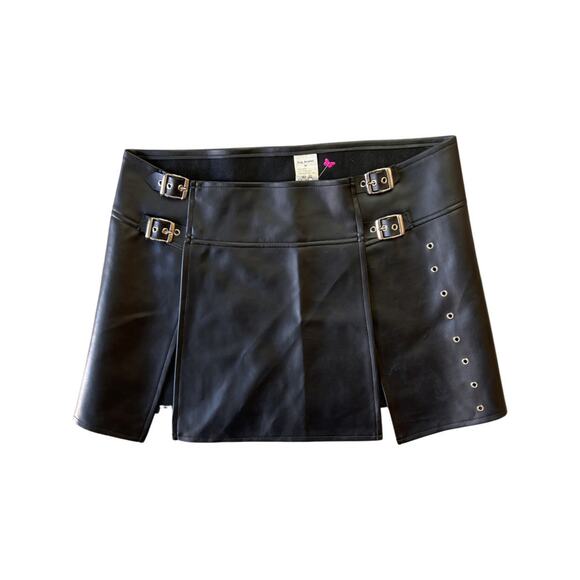 VTG PVC Black Buckle Mini 🖤 Goth Punk Vinyl Skirt Y2K Core Medium - Picture 2 of 5